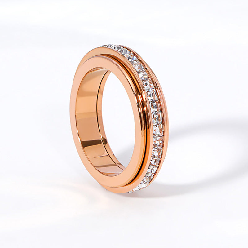 【📍Exkluzivní kolekce📍】Otočný prsten z titanové oceli se zirkonem💍